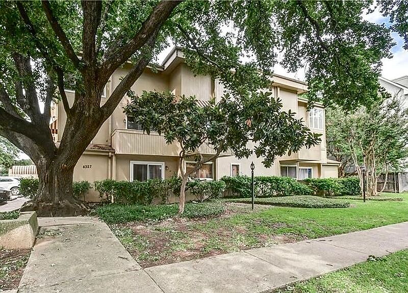 1st image of 4327 Holland Ave APT 209