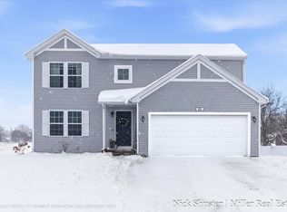 210 Thorn Hill Ct, Hastings, MI 49058