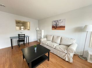 8761 Reading Ave, Los Angeles, CA 90045