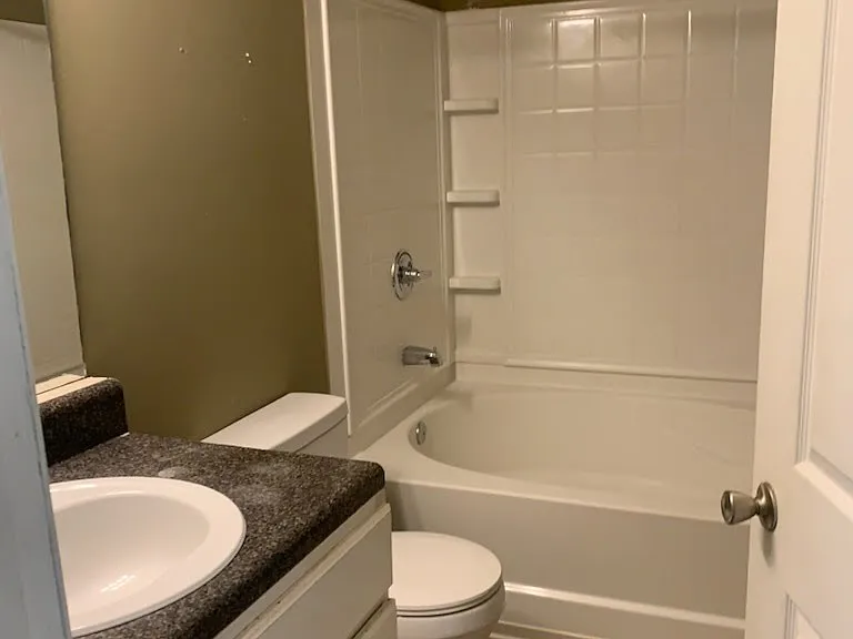 14204 Fairington Ridge Cir #14204 — Photo 3