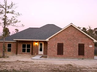 934 Magdalena St, Sulphur, LA 70663
