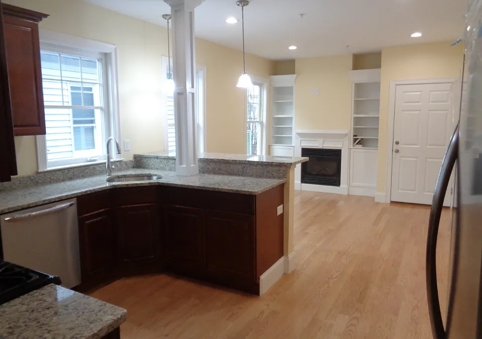 2 bed, 1500 sqft, $3,900 — Photo 4