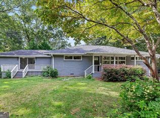 5720 Crabapple Dr SW, Mableton, GA 30126
