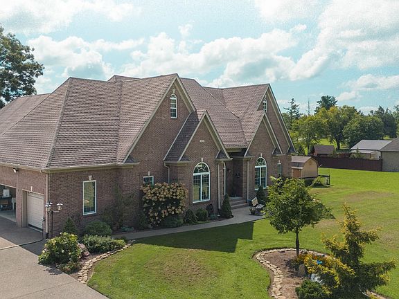 3rd image of 102 Haynes Rd