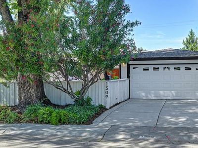 1509 Union Dr, Davis, CA, 95616