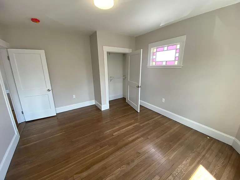 45 Fox St — Photo 11