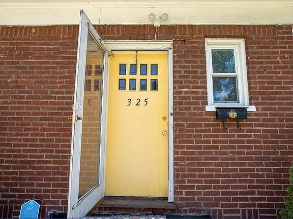 4th image of 325 Noble Ave NE
