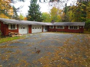 9388 Euclid Chardon Rd, Kirtland, OH 44094