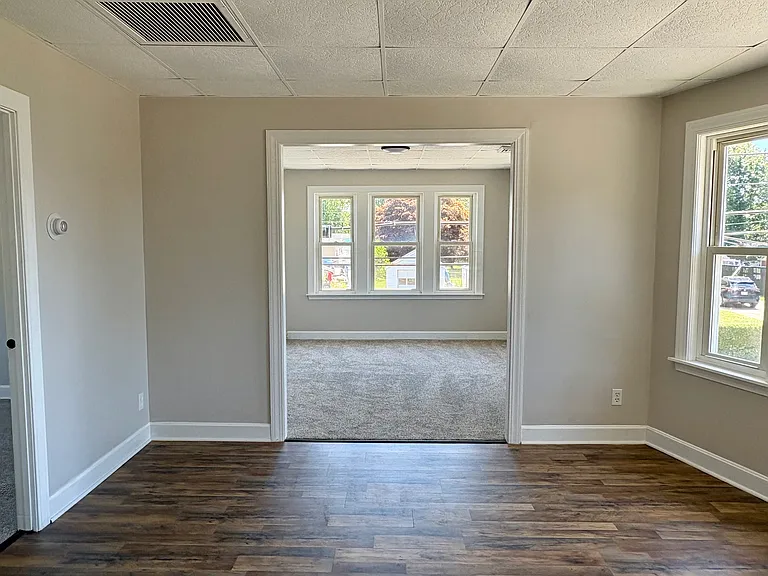 163 Macomber Ave #2 — Photo 6