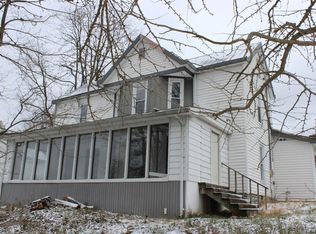 100 4th St, Berry, KY 41003