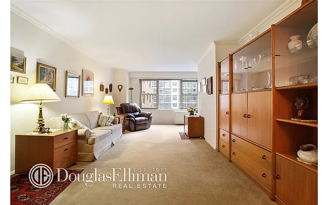 Sold by Douglas Elliman | media 17