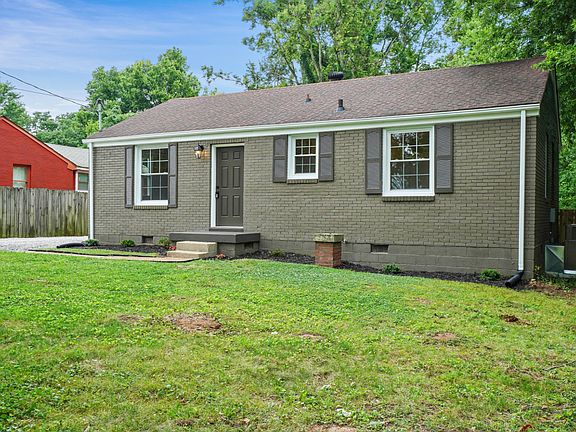 3rd image of 102 Desoto Dr
