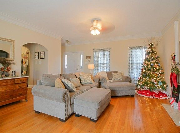 5th image of 5128 Tropicana Dr