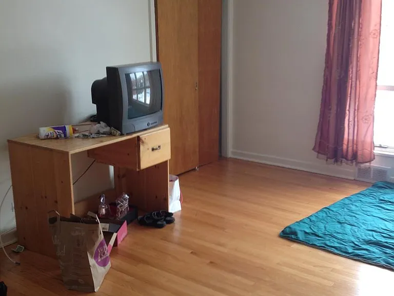 301 Elmwood Ave #1S — Photo 2