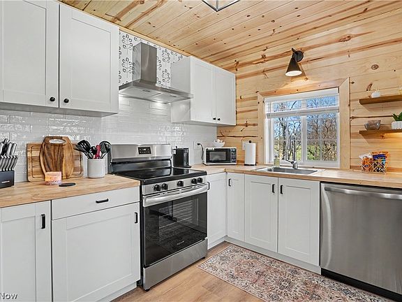 4th image of 29981 Bashan Rd