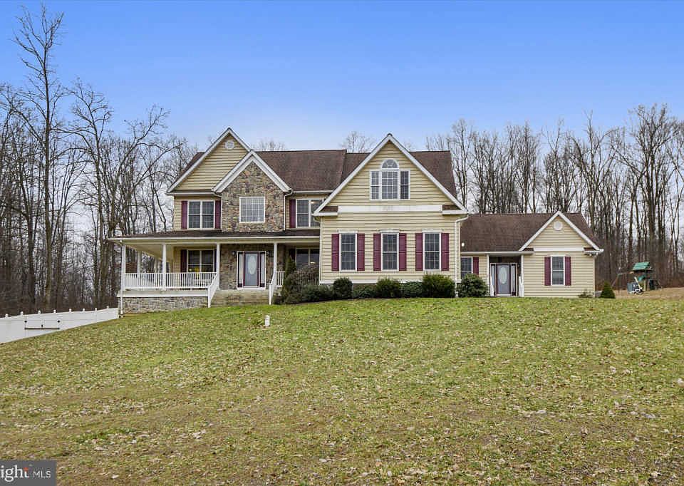 1st image of 2987 Traceys Mill Rd