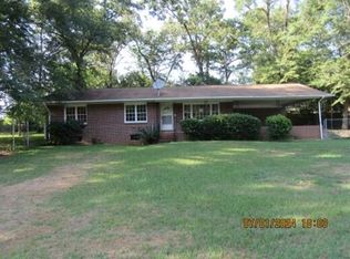 408 N Thompson St, Wrens, GA 30833