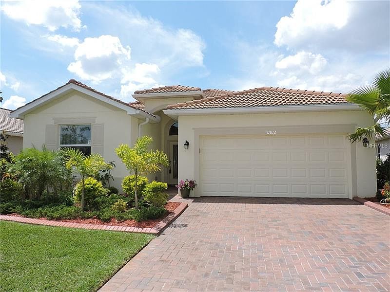 1st image of 11812 Breadfruit Ln