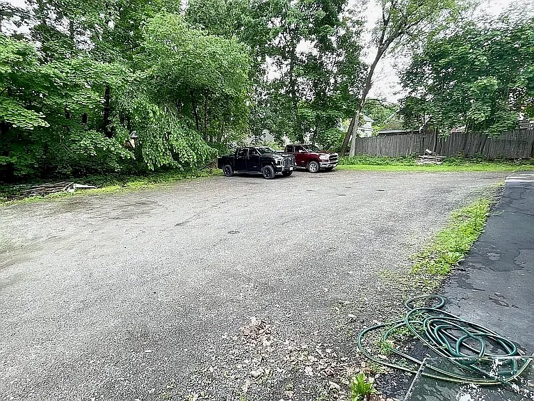 138 Parker St #B — Photo 8