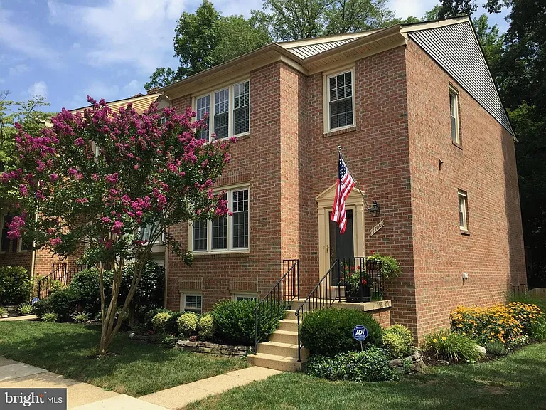 7700 Jewelweed Ct — Photo 1