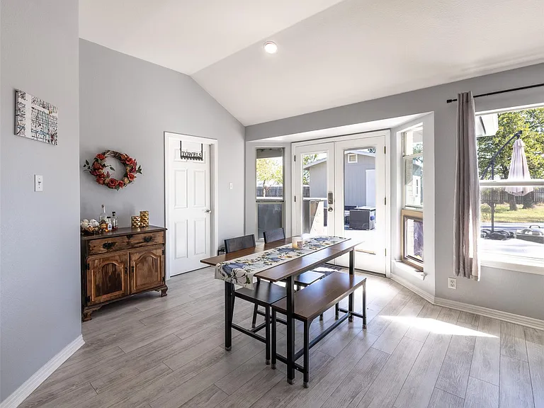 129 Wamel Way — Photo 14