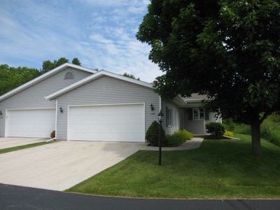 1600 Deer Brook Dr, Two Rivers, WI, 54241