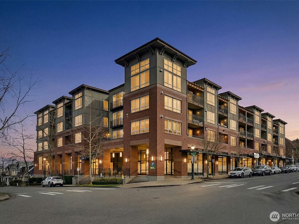 1st image of 1880 25th Avenue NE #314