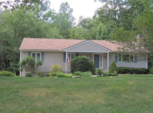 395 Dayton Rd, Trumbull, CT 06611