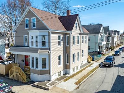 74 Locust St, New Bedford, MA, 02740