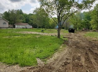 950 Donation Rd, Erie, PA 16509