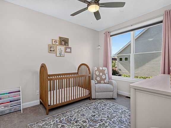 4th image of 3619 Cobblestone Dr