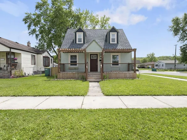 1821 Milburn Blvd, Mishawaka, IN 46544