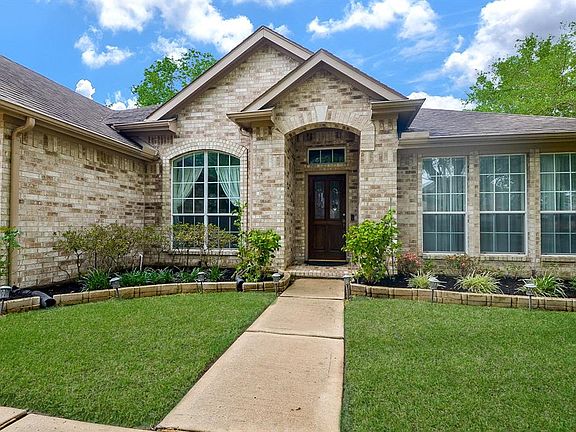 3rd image of 10443 Indian Paintbrush Ln
