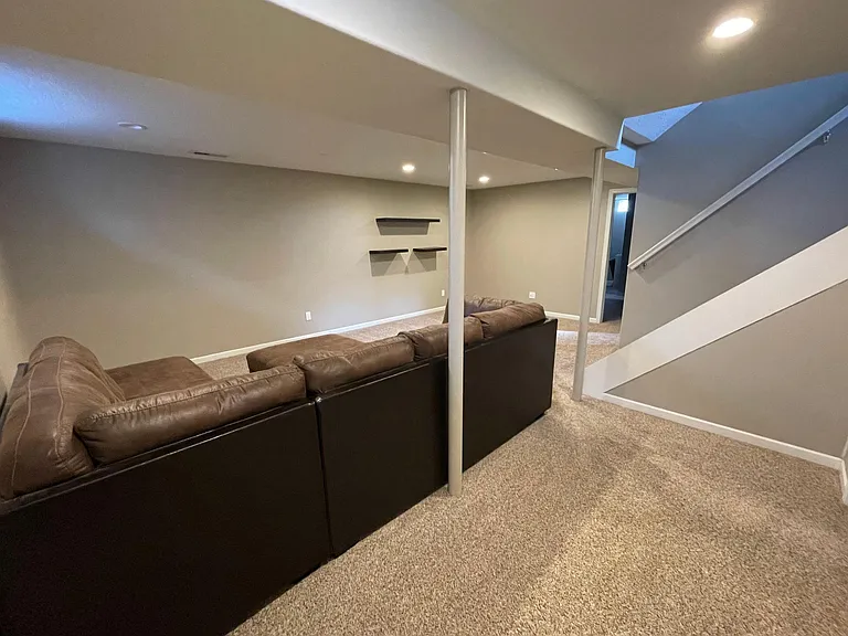 2803 Henry Ct NW — Photo 7