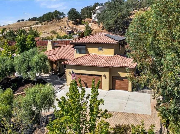 503 Red River Dr, Paso Robles, CA 93446
