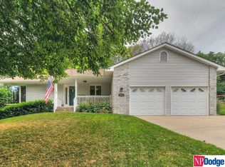 2915 Westridge Dr, Blair, NE 68008