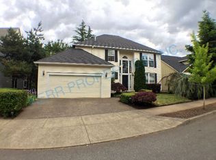 16082 SE Flavel Dr, Portland, OR 97236