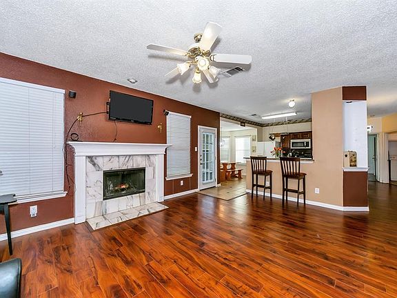 5th image of 4121 Brookway Dr