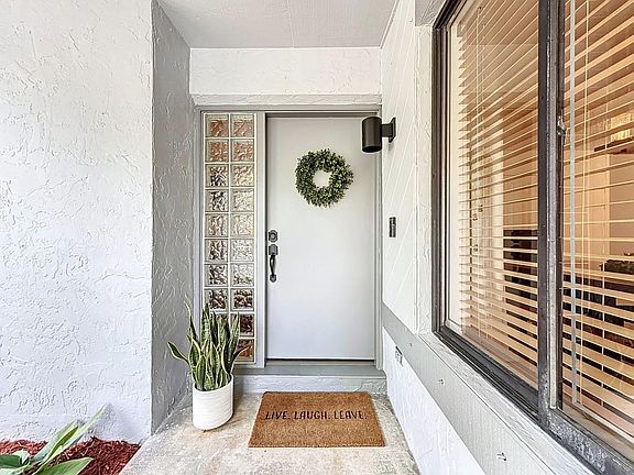 3rd image of 3900 W Sailboat Drive