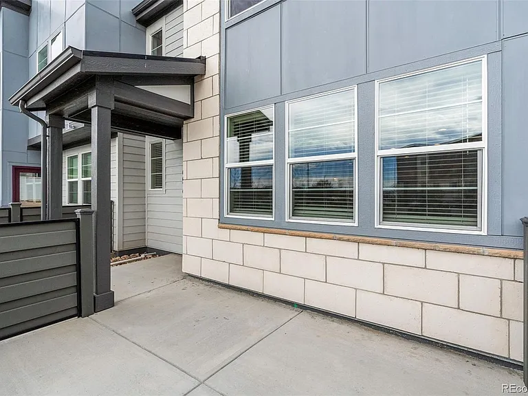 6676 N Argonne St — Photo 3