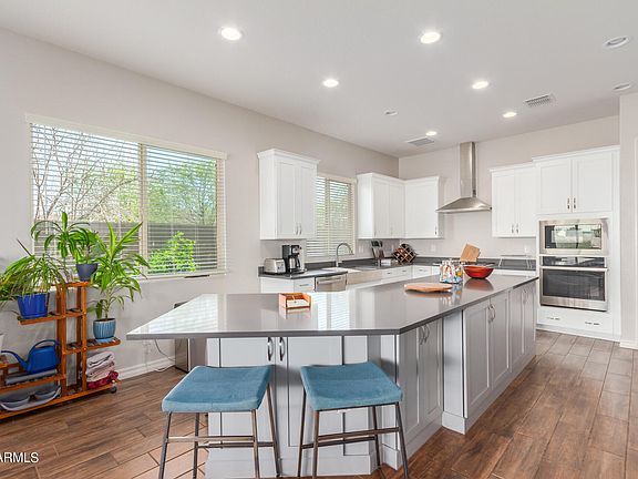 3rd image of 20264 E MOCKINGBIRD Drive