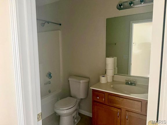 4th image of 808 Kaestner Dr
