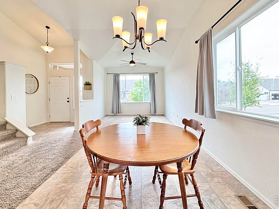4th image of 1006 Muntjac St