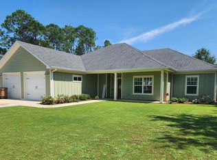 912 9th St, Port Saint Joe, FL 32456