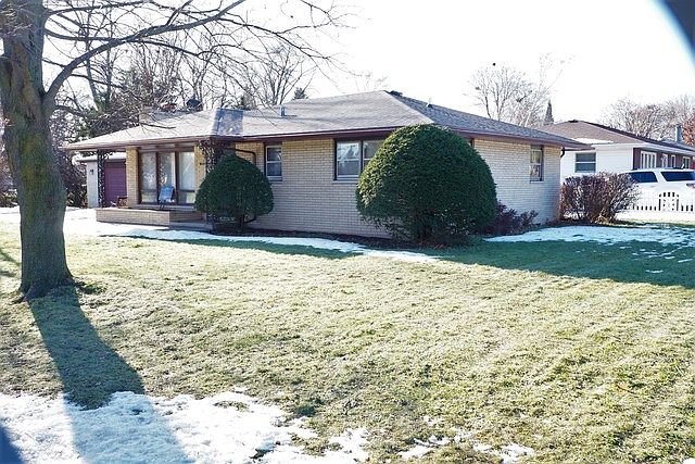 1st image of 1501 Barnhart Ct