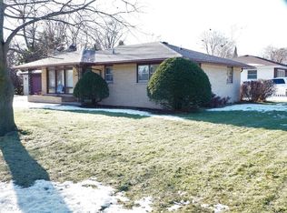 1501 Barnhart Ct, Zion, IL 60099