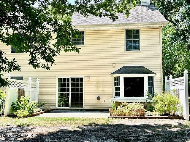 2nd image of 31 Weller Place
