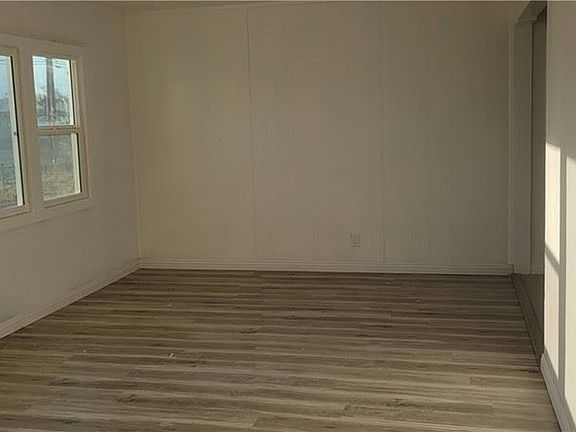 2nd image of 9497 Catawba Ave