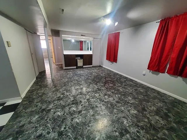 450 E Mulberry Ct — Photo 10