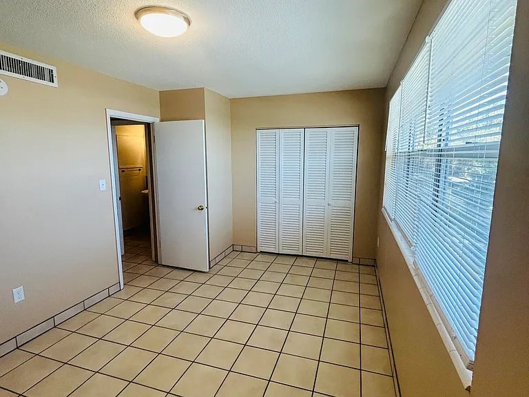 8401 N Atlantic Ave #E4 — Photo 12